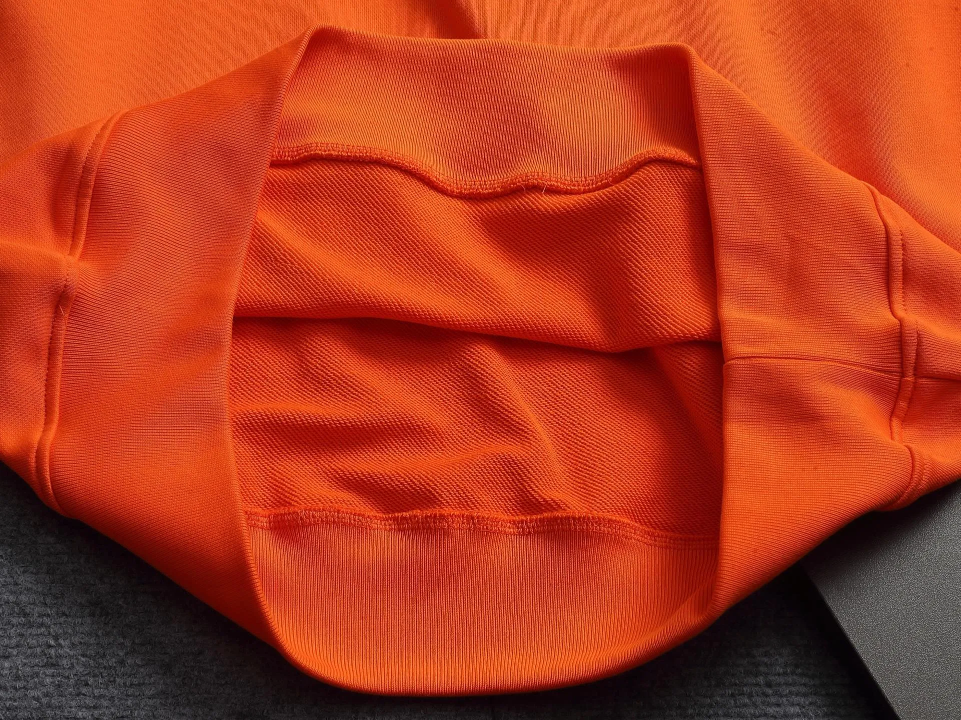 MONCLERClassiclogo Logo ， Retro Same Style 380 Versatile : Black Orange Size：XS S M L